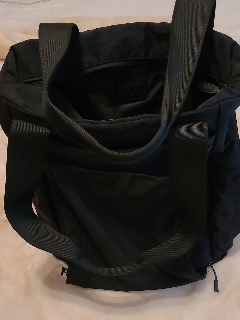 The Sport (Travel) Tote in Black - Picture 17 of 17
